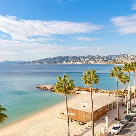 Air-conditioned With Sea View And At The Foot Of The Beaches Appartement *
